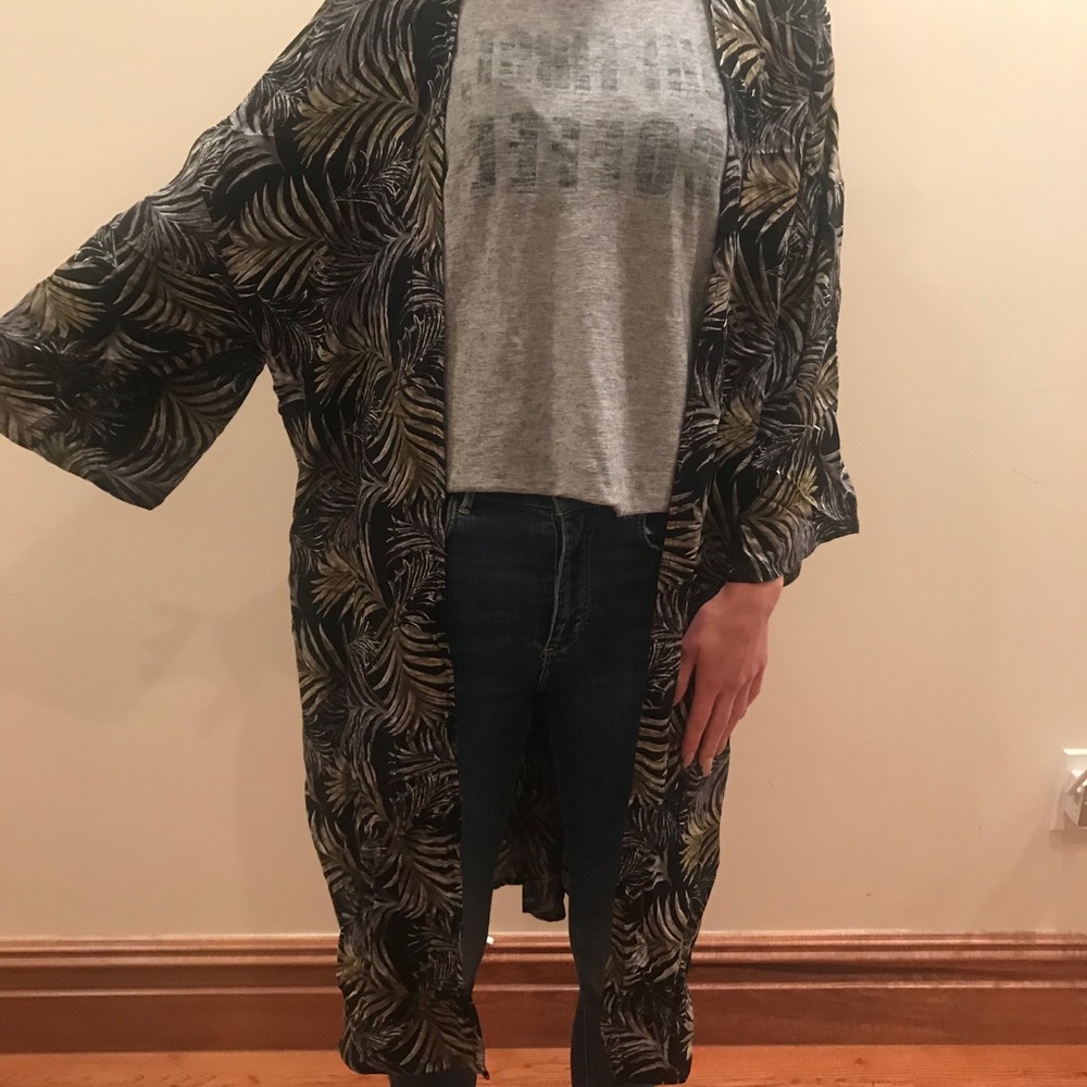 Forever 21 Palm Tree Kimono